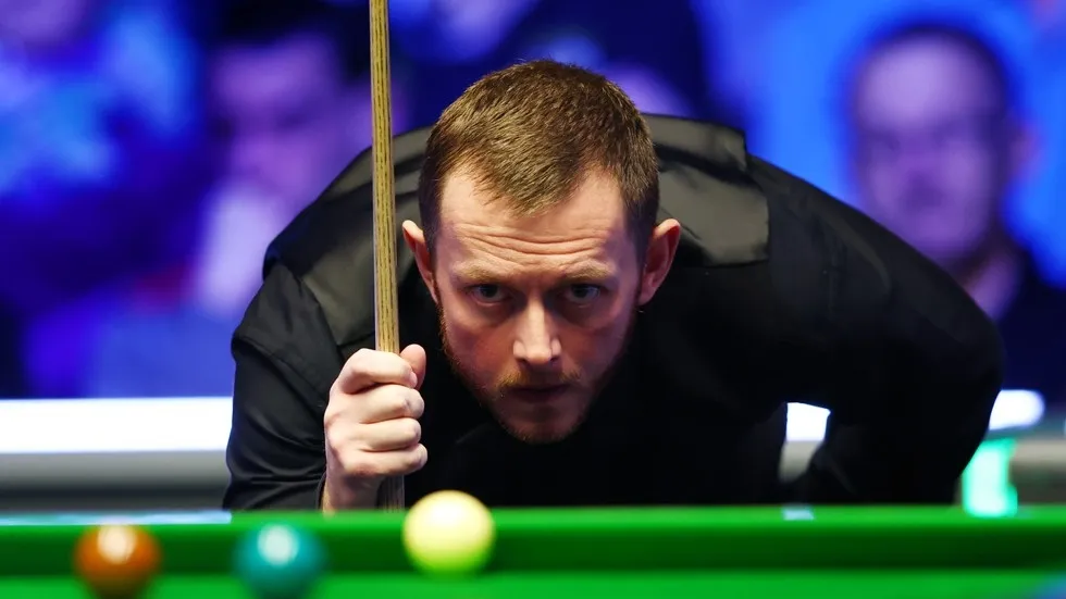 Snooker Championship Battles and Skillful Breaks Jan 2024 Global